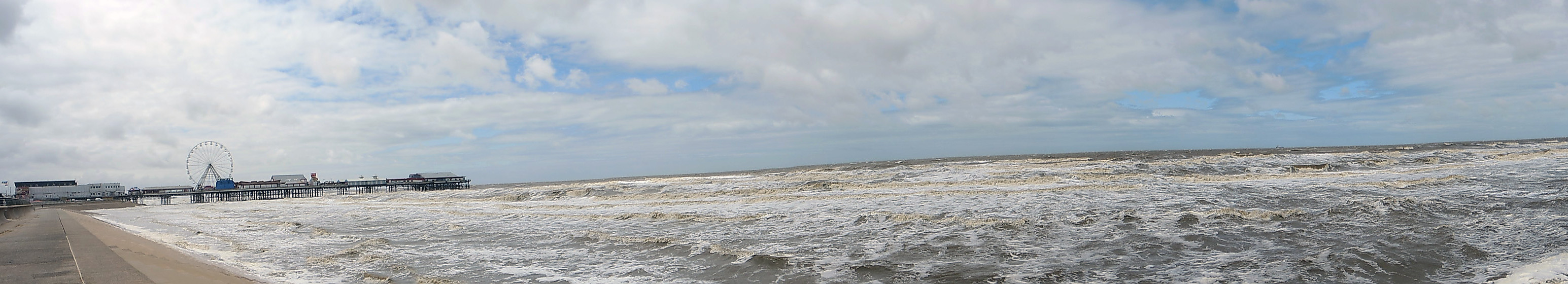 Blackpool panoramic from sea level