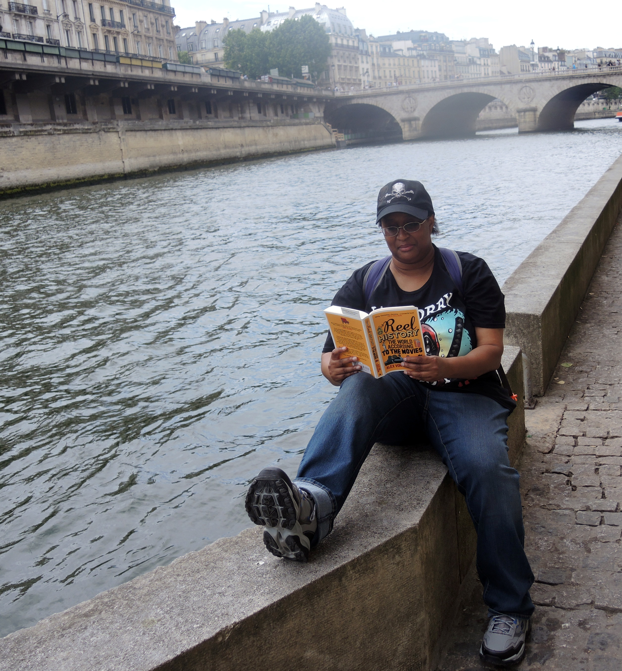 A quiet moment along the Seine