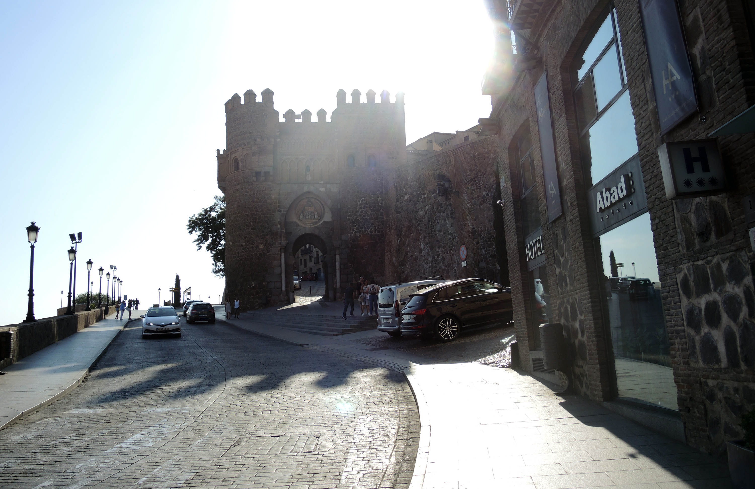 Hiking to Toledo City Centre