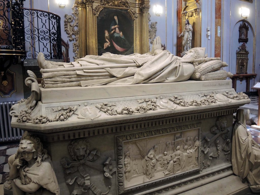 Inside Real Colegio Doncellas Nobles (Candy Knight's photo)