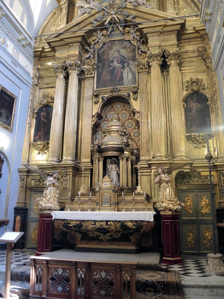 Inside Real Colegio Doncellas Nobles (Candy Knight's photo)