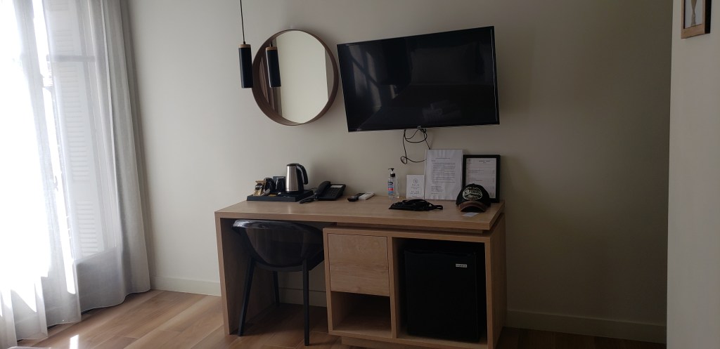 Superior Double Room City View with balcony