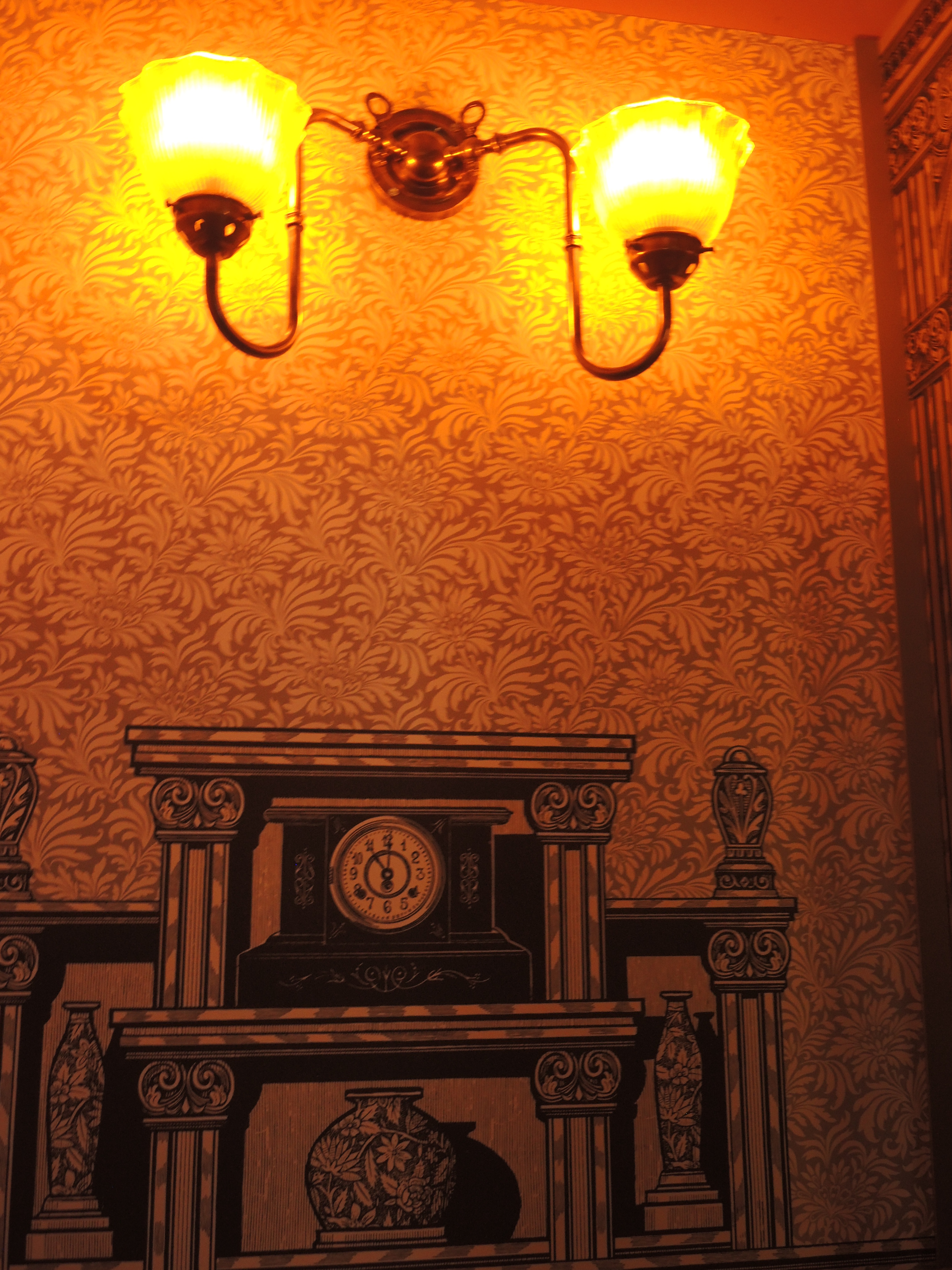 Electric lighting at Museum of the Home