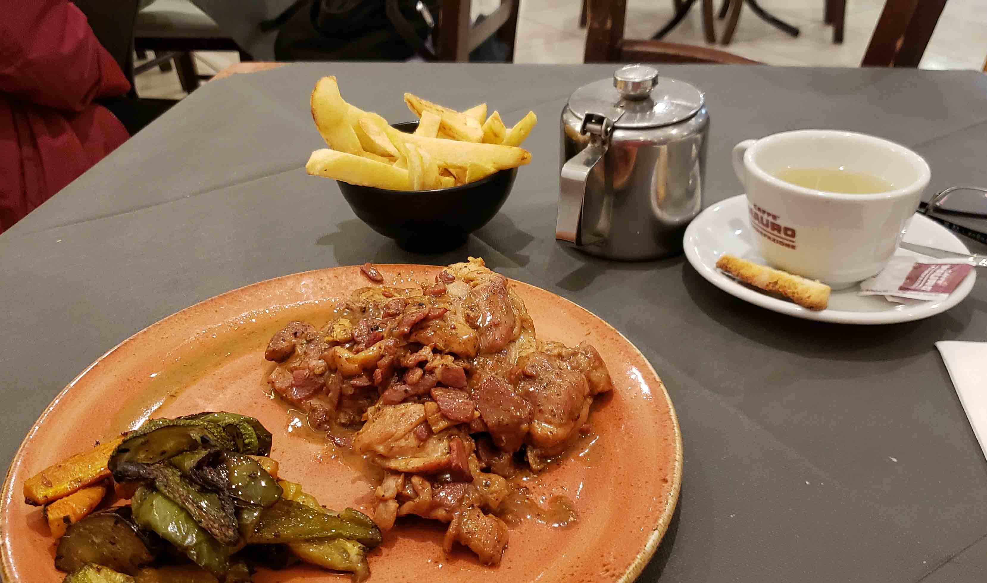 Pan-fried Chicken at Ranieri Restaurant & Cafe 