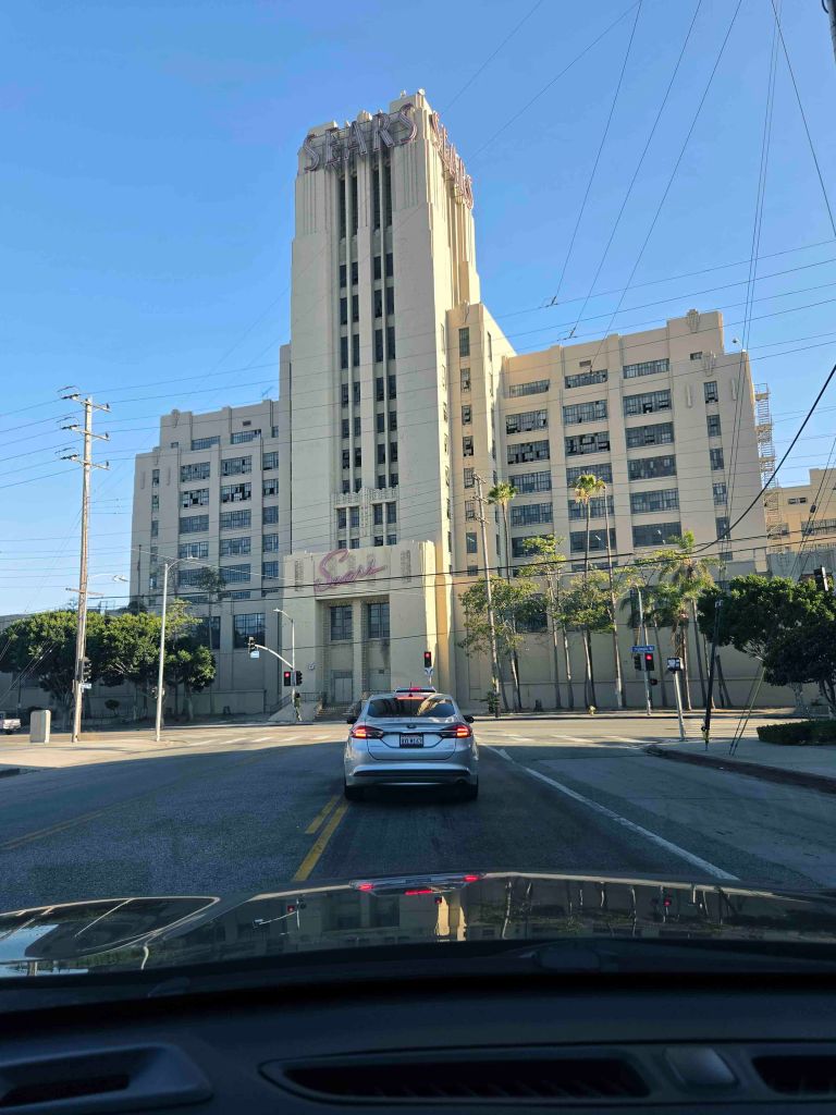 Sears, Roebuck & Company Mail Order Building (Los Angeles, California)